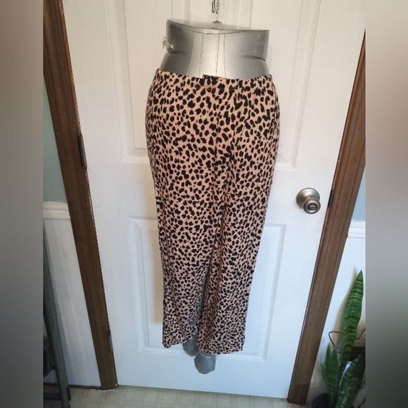 Secret treasures 2 piece women's sleepwear - Picture 5 of 8